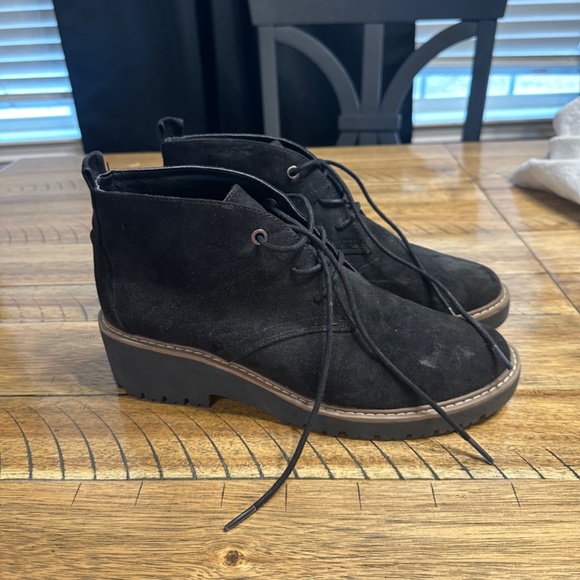 White mountain size 11 boots - Picture 3 of 4